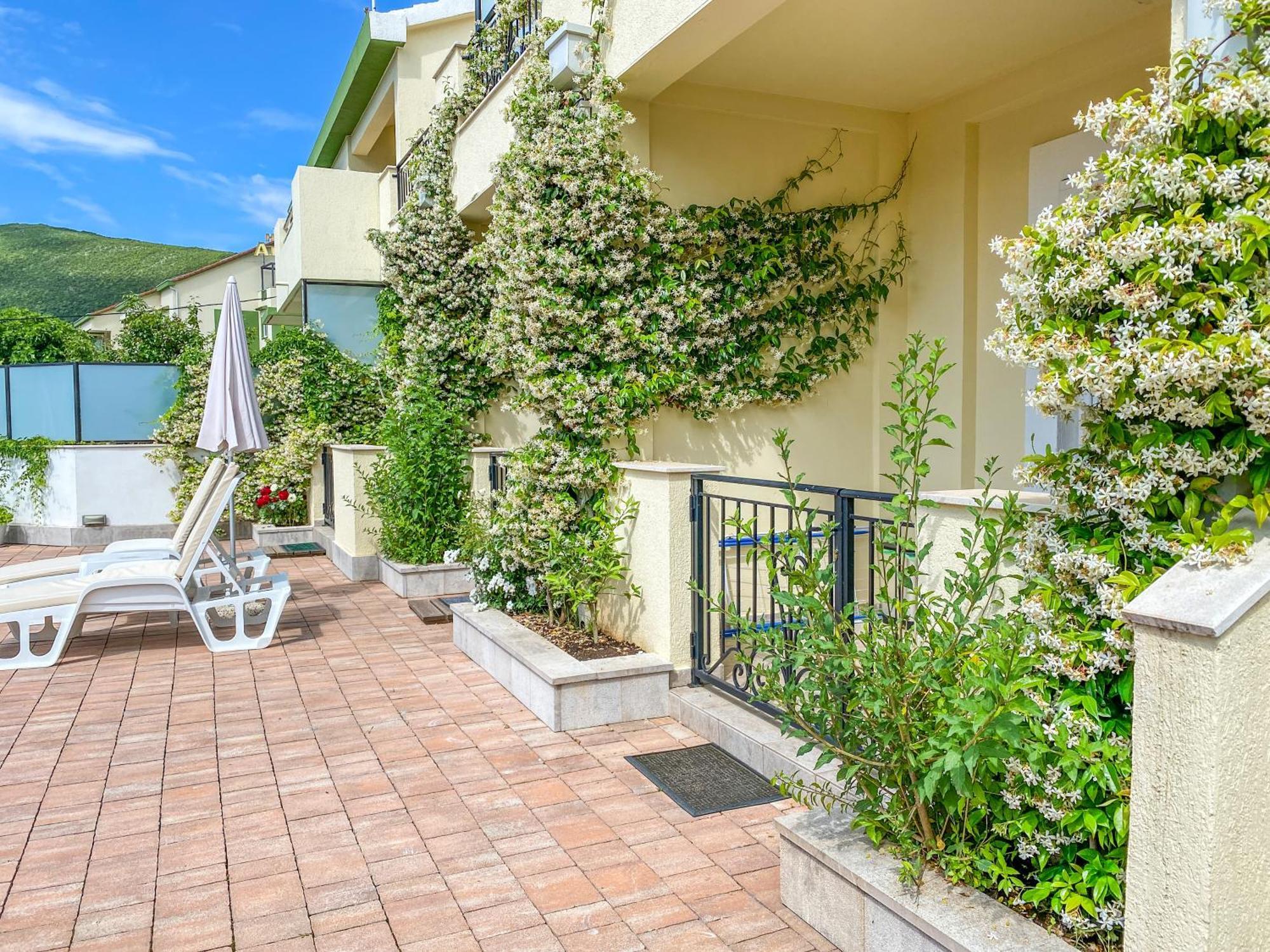Apartment Luxurious Aria